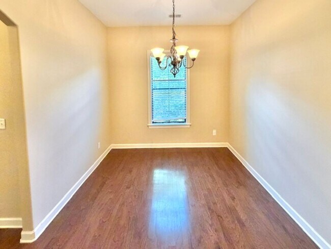 Building Photo - 10601 Bird Stone Cove