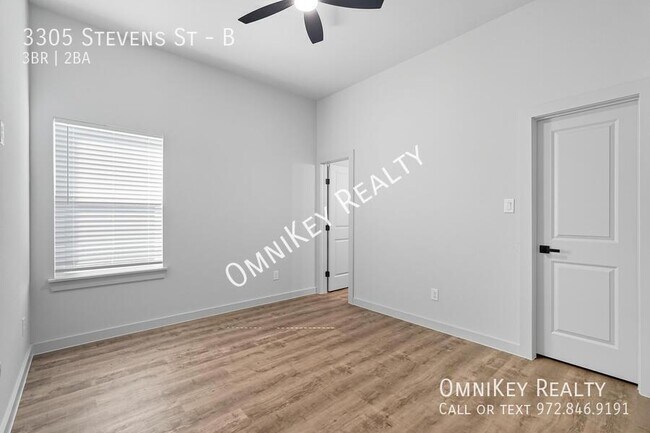 Building Photo - 3305 Stevens St