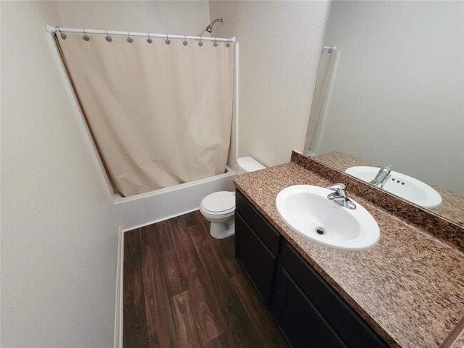 Building Photo - 17119 Sugar River