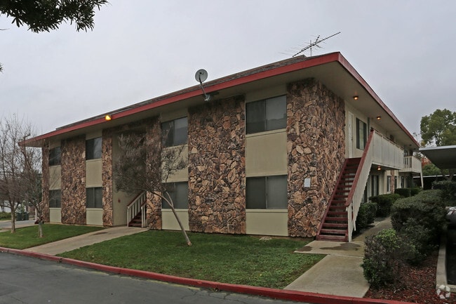 Building Photo - Mission Falls