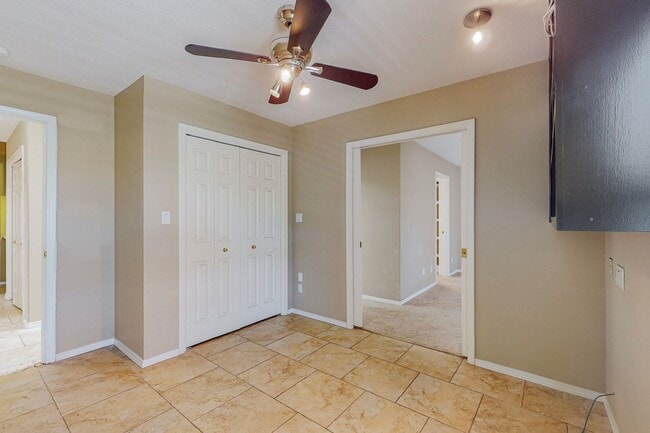 Building Photo - ACADEMY RIDGE 2 Bedroom Plus Office   2 Ba...