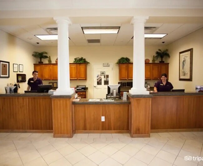 Building Photo - 13427 Blue Heron Beach Dr