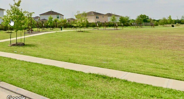 Building Photo - 1916 Acaciawood Way