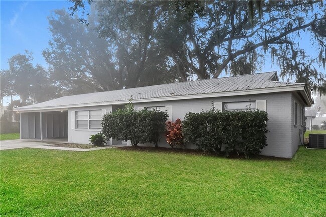 Building Photo - 601 Vining St