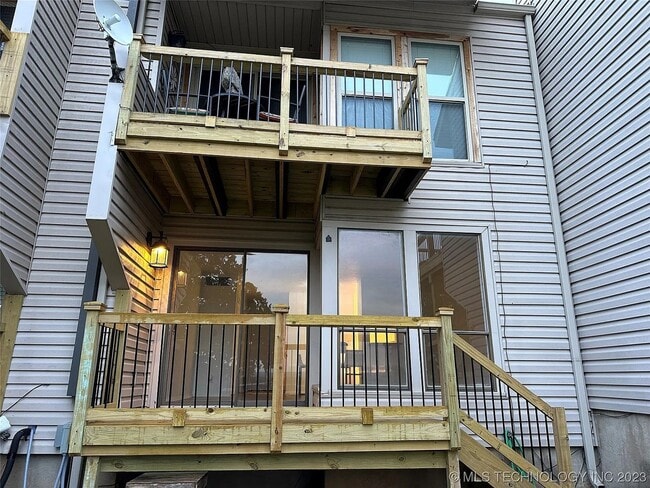 Building Photo - 123 Falconhead Dr