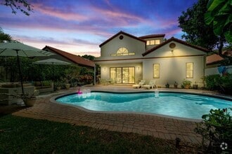 Building Photo - 7599 Mirabella Dr