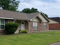 Building Photo - 3807 Quiet Pl Dr