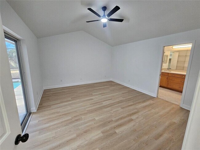 Building Photo - 149 Spring Chase Cir