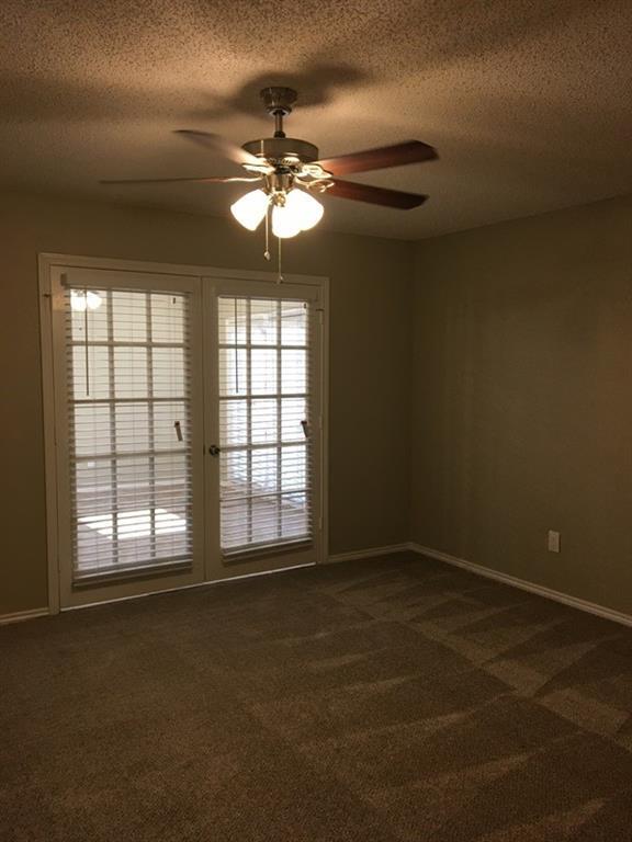 Building Photo - 3113 Kensington Dr