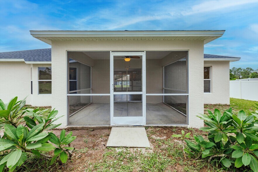 Building Photo - 4132 Mermell Cir