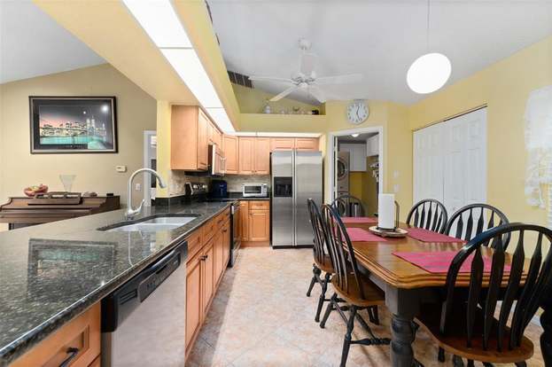Building Photo - 1612 Atwater Dr