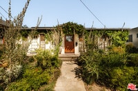 Building Photo - 1097 W Kensington Rd