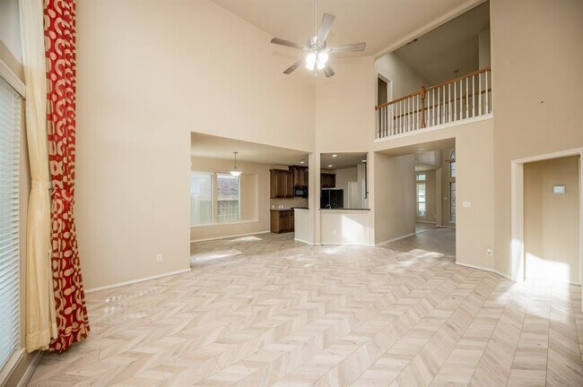 Building Photo - 4019 Windmill Creek Dr
