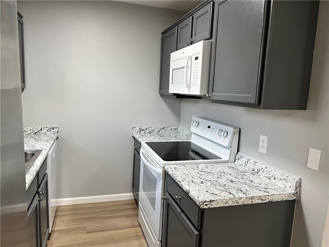 Building Photo - 2899 Meridian Pl