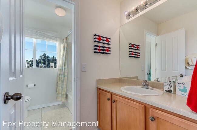 Building Photo - 4 br, 4 bath House - 14058 McKay Park Circle