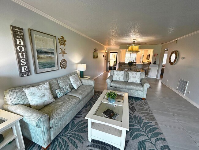 Building Photo - AVAILABLE MAY 4! Experience Resort Living at La Puerta del Sol: Stunning Golf Course Views, Moder...