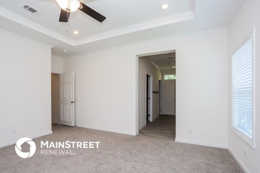 Building Photo - 1900 21st St S