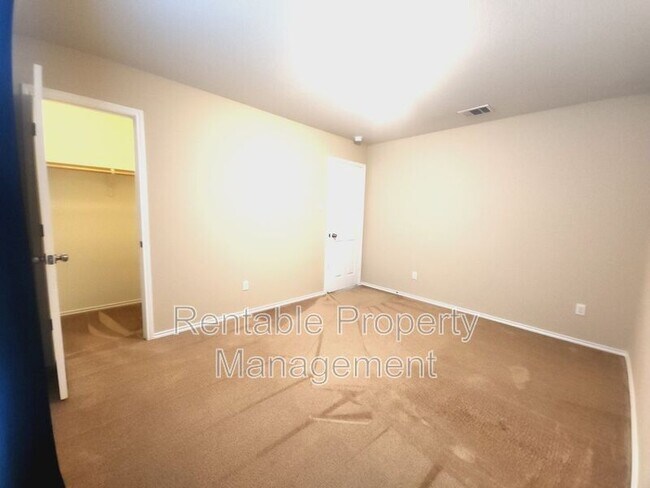 Building Photo - 5716 Hopkins Dr