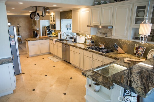 Building Photo - 10071 Highcliff Dr