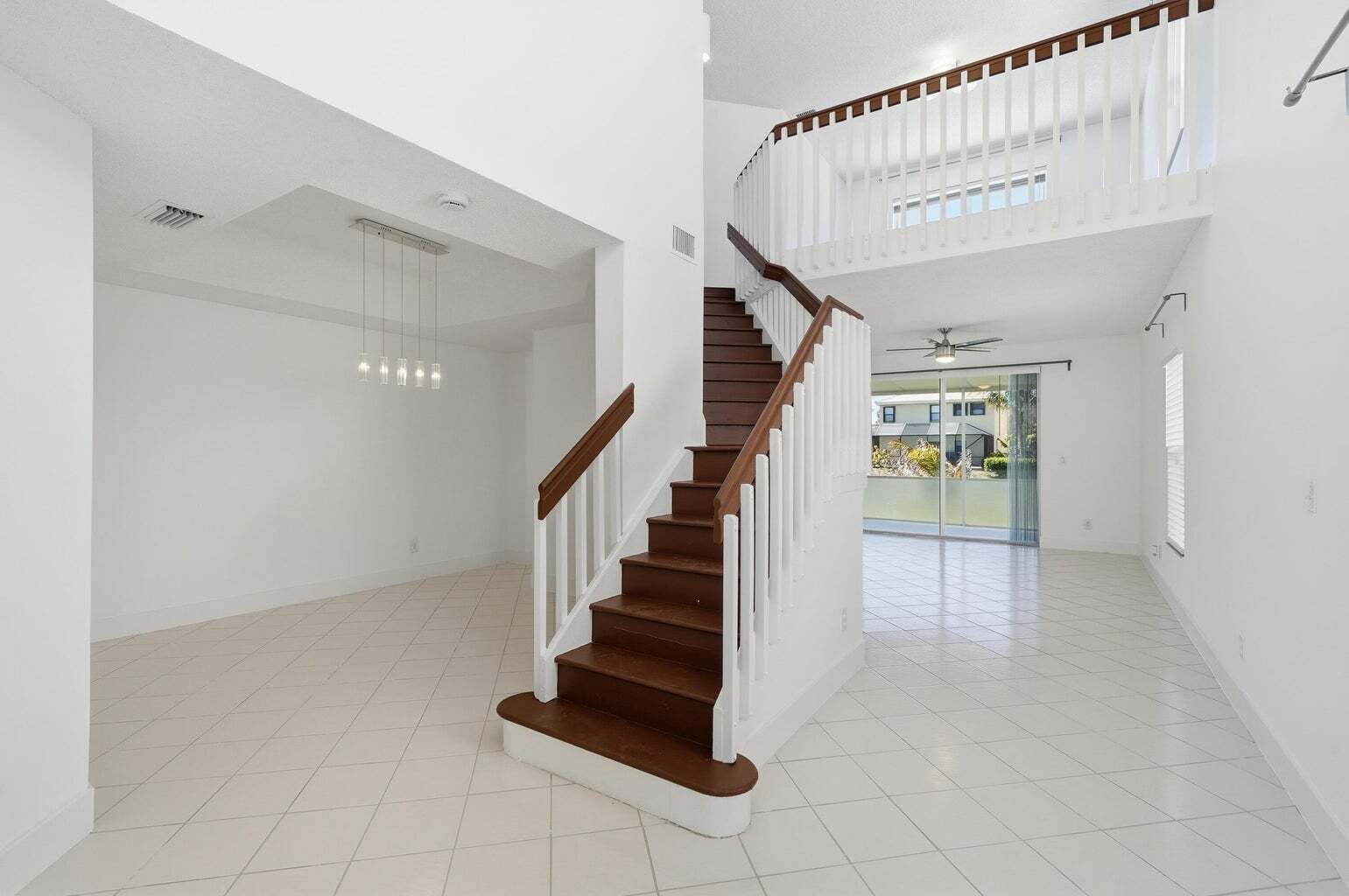 Building Photo - 3422 NW 110th Way