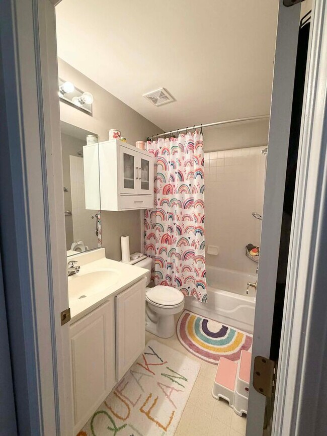 Building Photo - 106 Allerton Dr