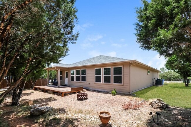 Building Photo - 21606 Bluejay Blvd