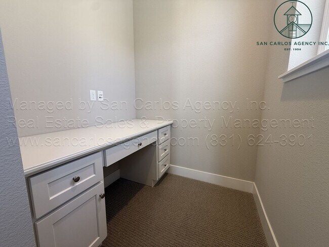 Building Photo - 266 Sandy Gulch Dr