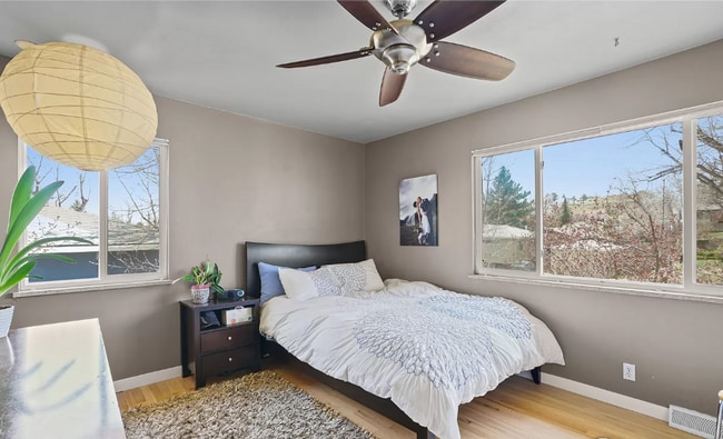 Building Photo - 4555 Brookfield Dr