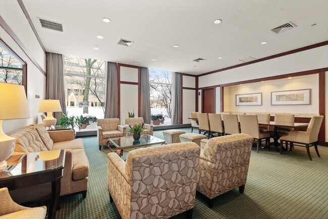 Building Photo - 75-83-83 Cambridge Pkwy