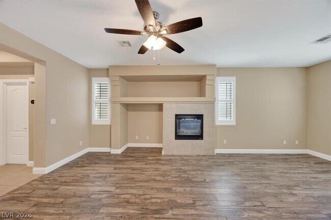 Building Photo - 11223 Dahlia Grove St