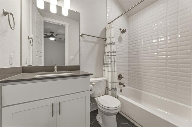 Building Photo - 4505 Post Loop