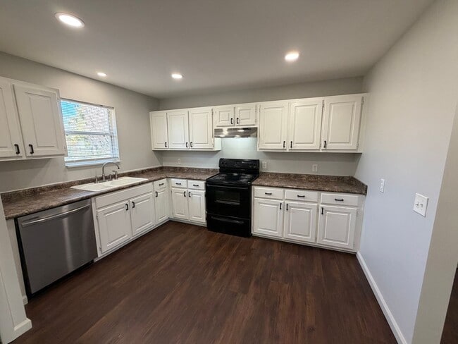 Building Photo - 1010 Minnesota Ave