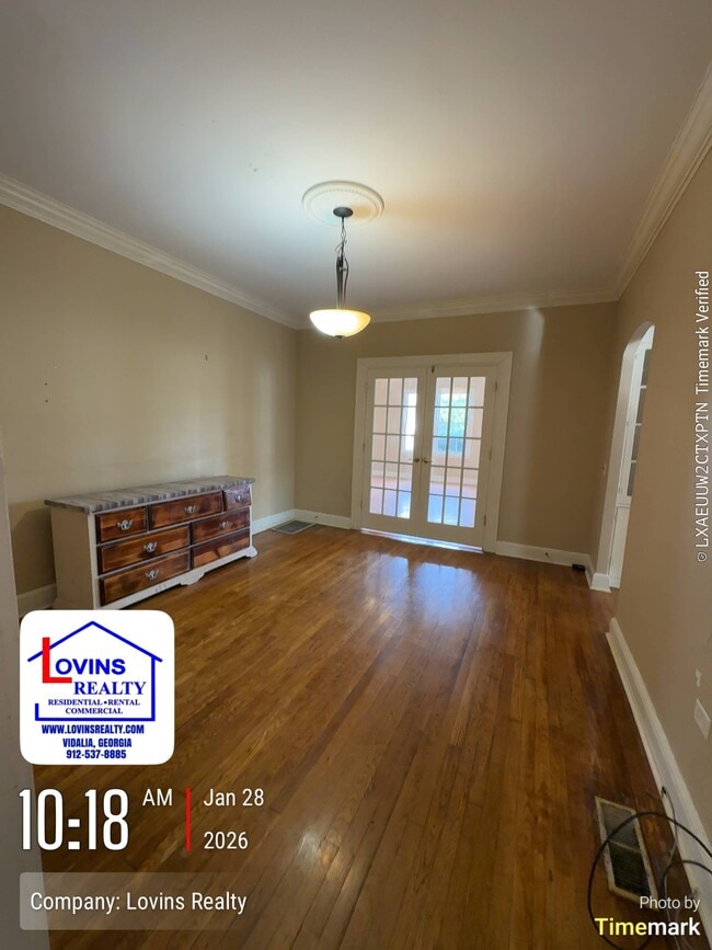 Building Photo - 201 Morningside Dr