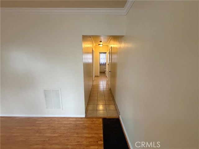 Building Photo - 833 N Lacy St