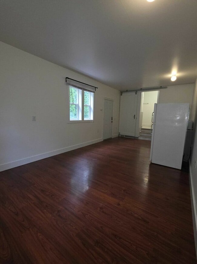 Building Photo - 1212 S 3rd St