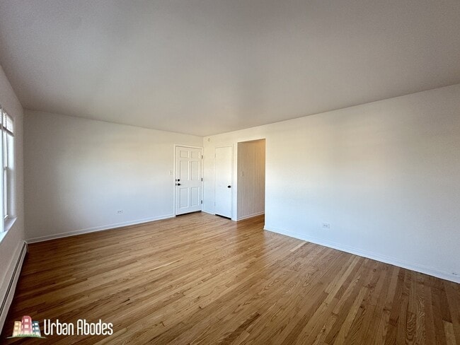 Building Photo - 1812 N 20th Ave