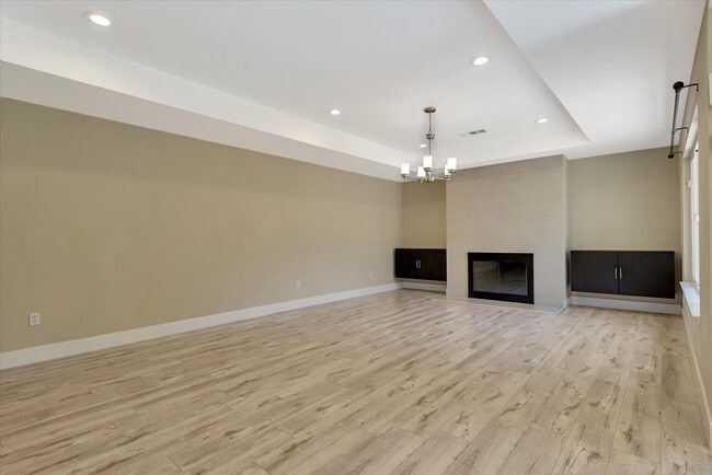 Building Photo - Wow! What a Great Home! SHORT TERM LEASE T...