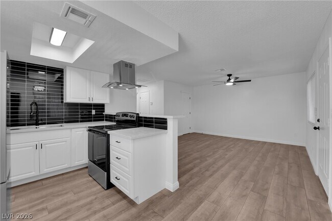 Building Photo - 3432 Aristos Ave