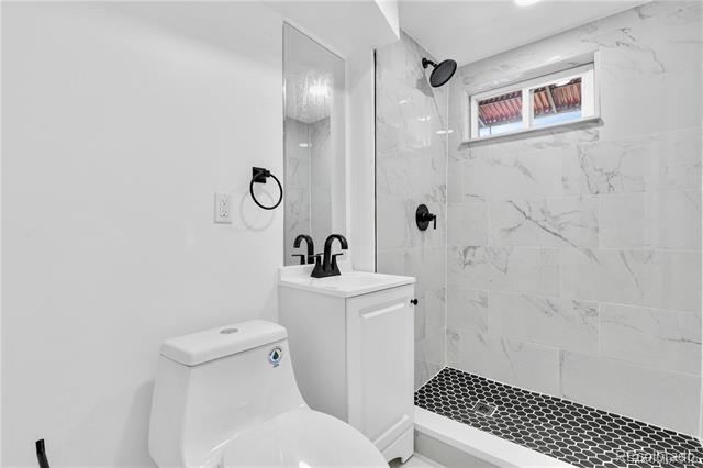 Building Photo - 888 Wolff St