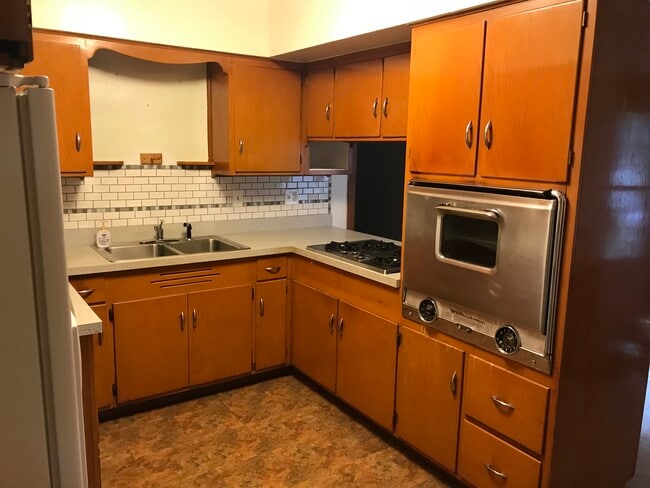 Building Photo - 4351 Dover Center Rd