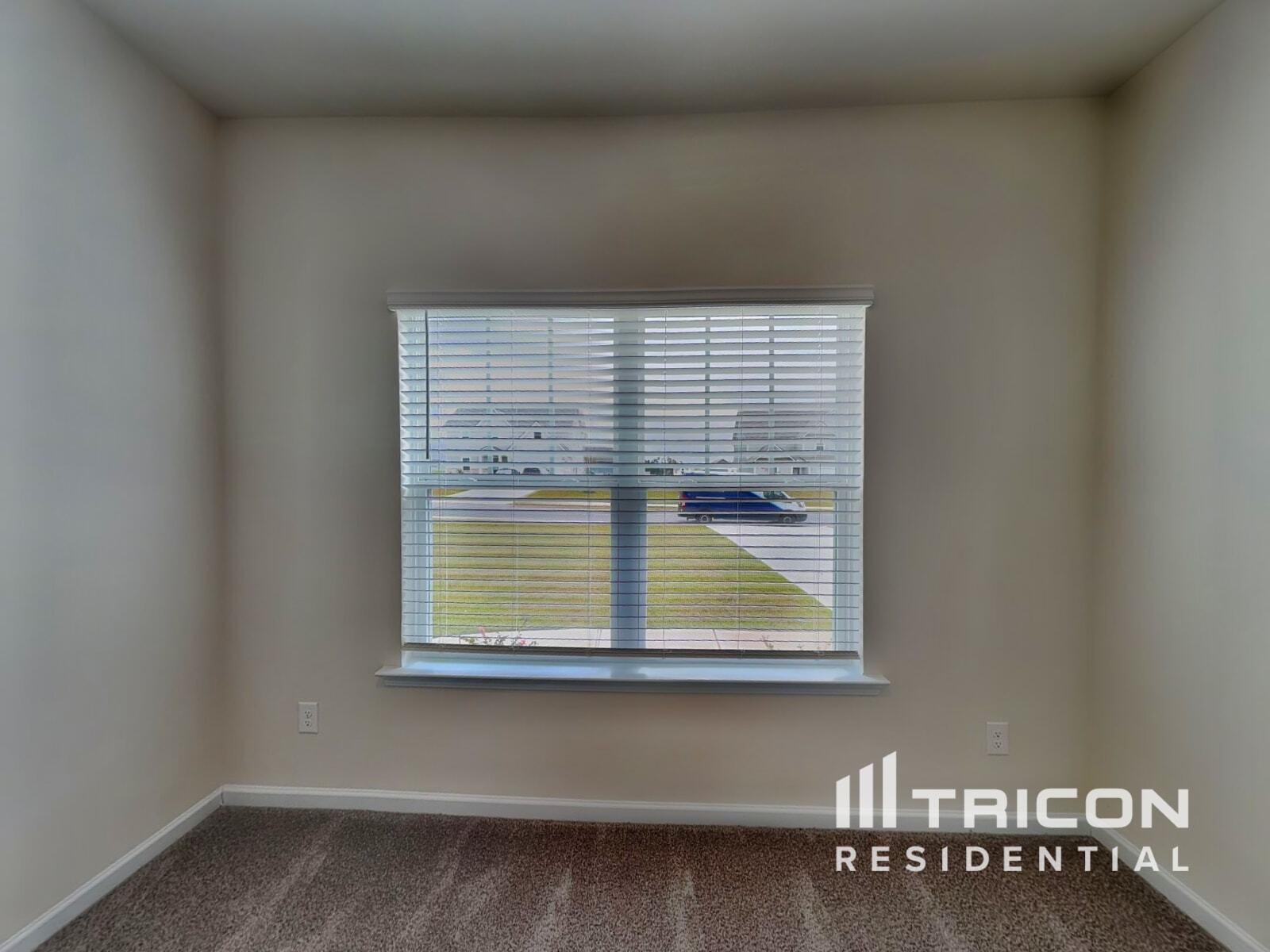 Building Photo - 1040 Claas Wy