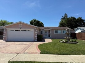 Building Photo - 35777 Orleans Dr