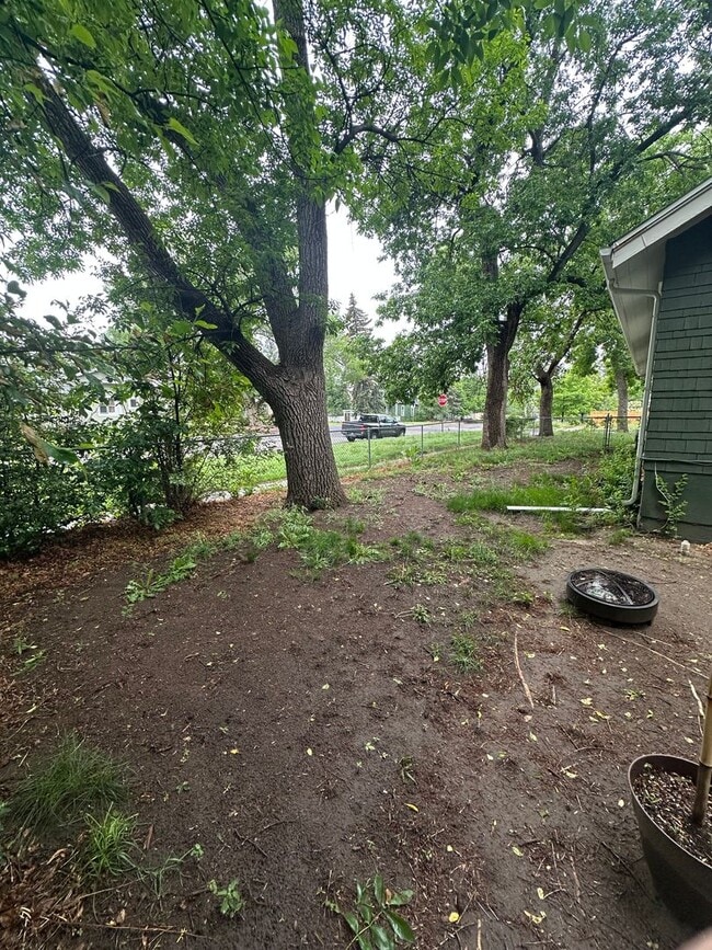 Building Photo - $1919 | 2BR/1BA | Cute Dog Friendly Home near Patty Jewett Golf Course