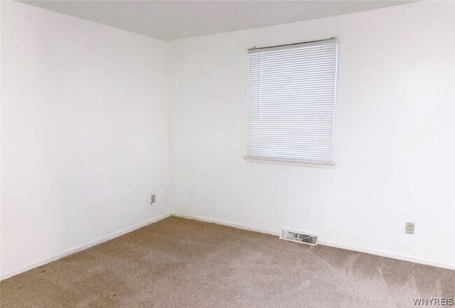 Building Photo - 263 Fruitwood Terrace