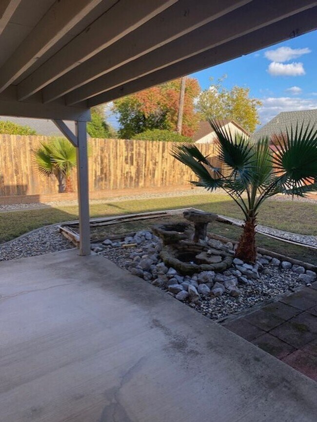 Building Photo - Nice Home in Peppertree Subdivision!! Coming Soon!