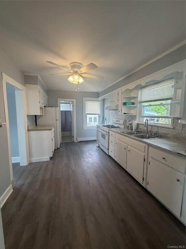 Building Photo - 48 Oakland Ave