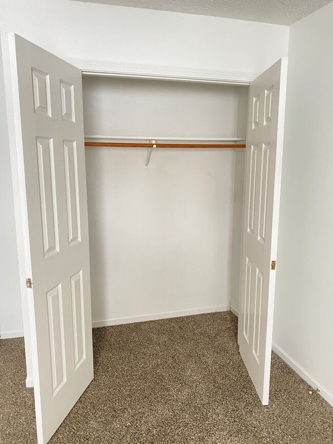 Interior Photo - The Vista