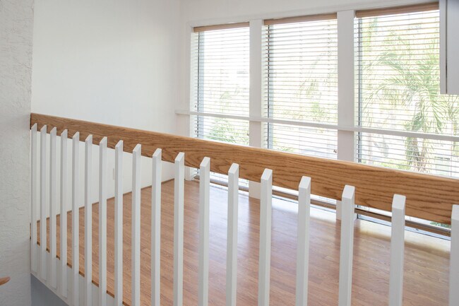 Building Photo - 2936 Florida Blvd