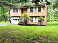 Building Photo - 5 Pelmont Pl