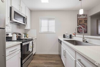 Building Photo - Terra House Apartments